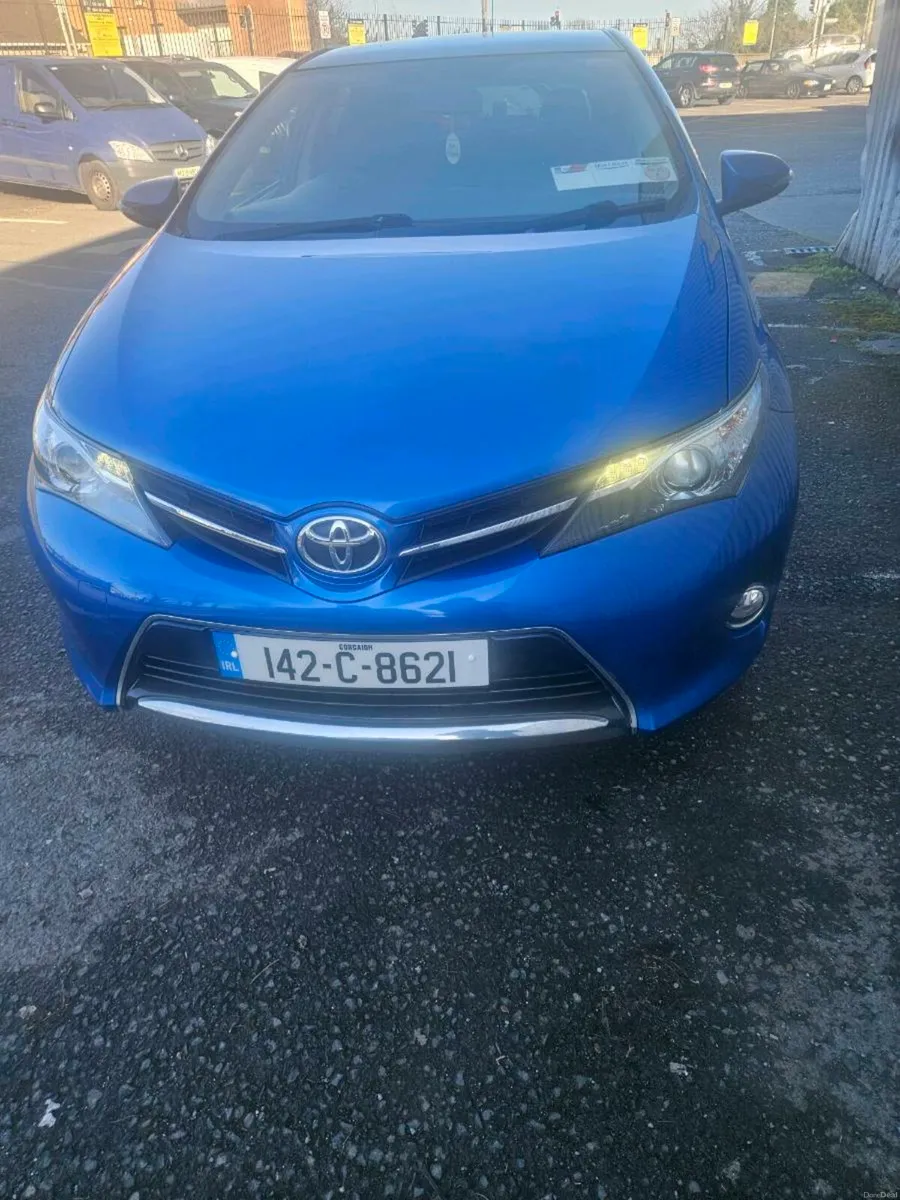 Toyota Auris 2014 manual transmission - Image 1