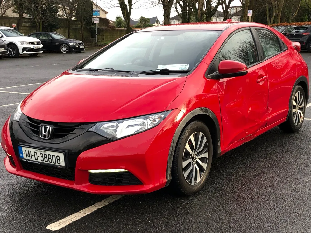 Honda Civic 1.6 I-DTEC SPORT TRIM, LIGHT DAMAGE - Image 4