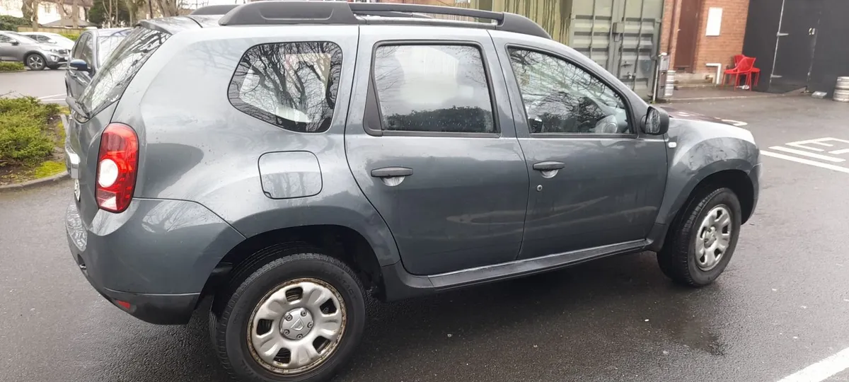 Dacia Duster 2013 - Image 4