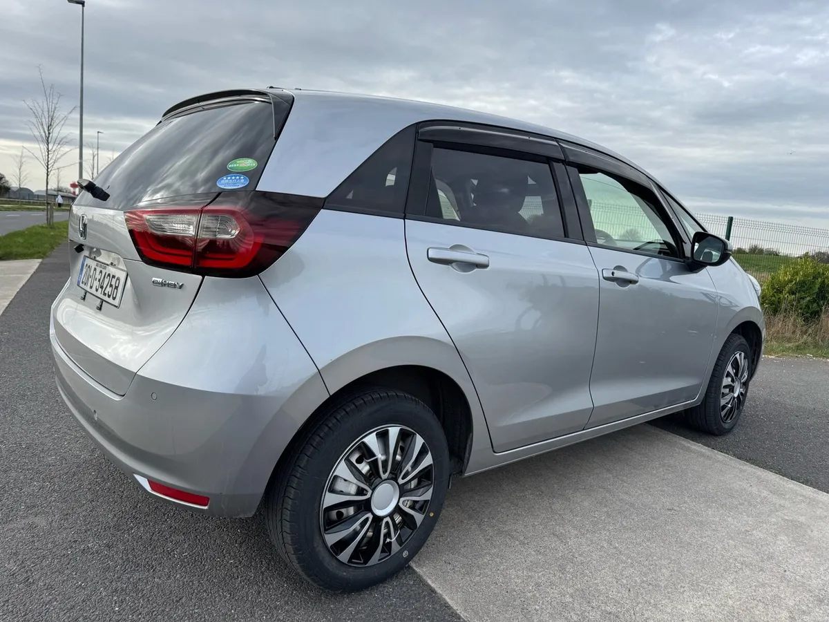 HONDA FIT 2020 - RARE: 4WD - 1.5L E:HEV Hybird - Image 3