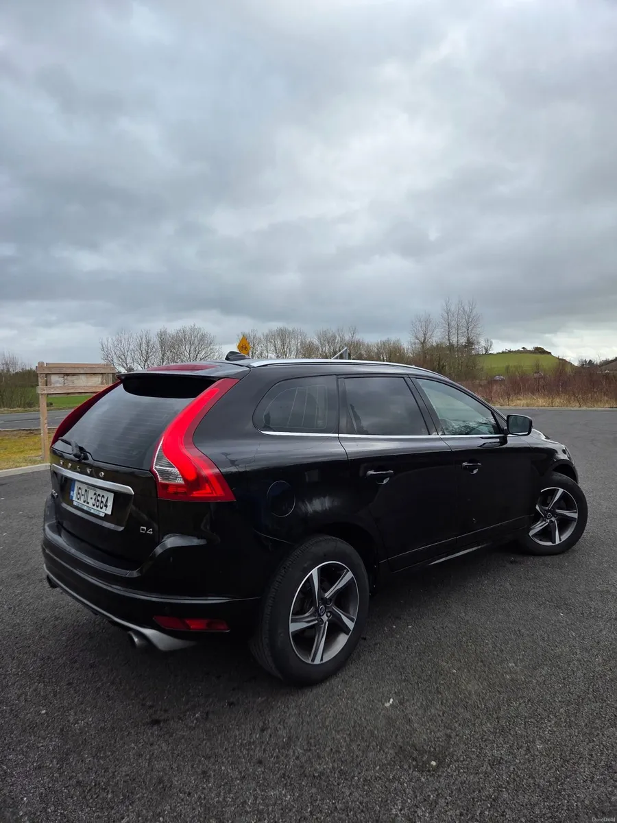 Volvo XC60 2016 - Image 3