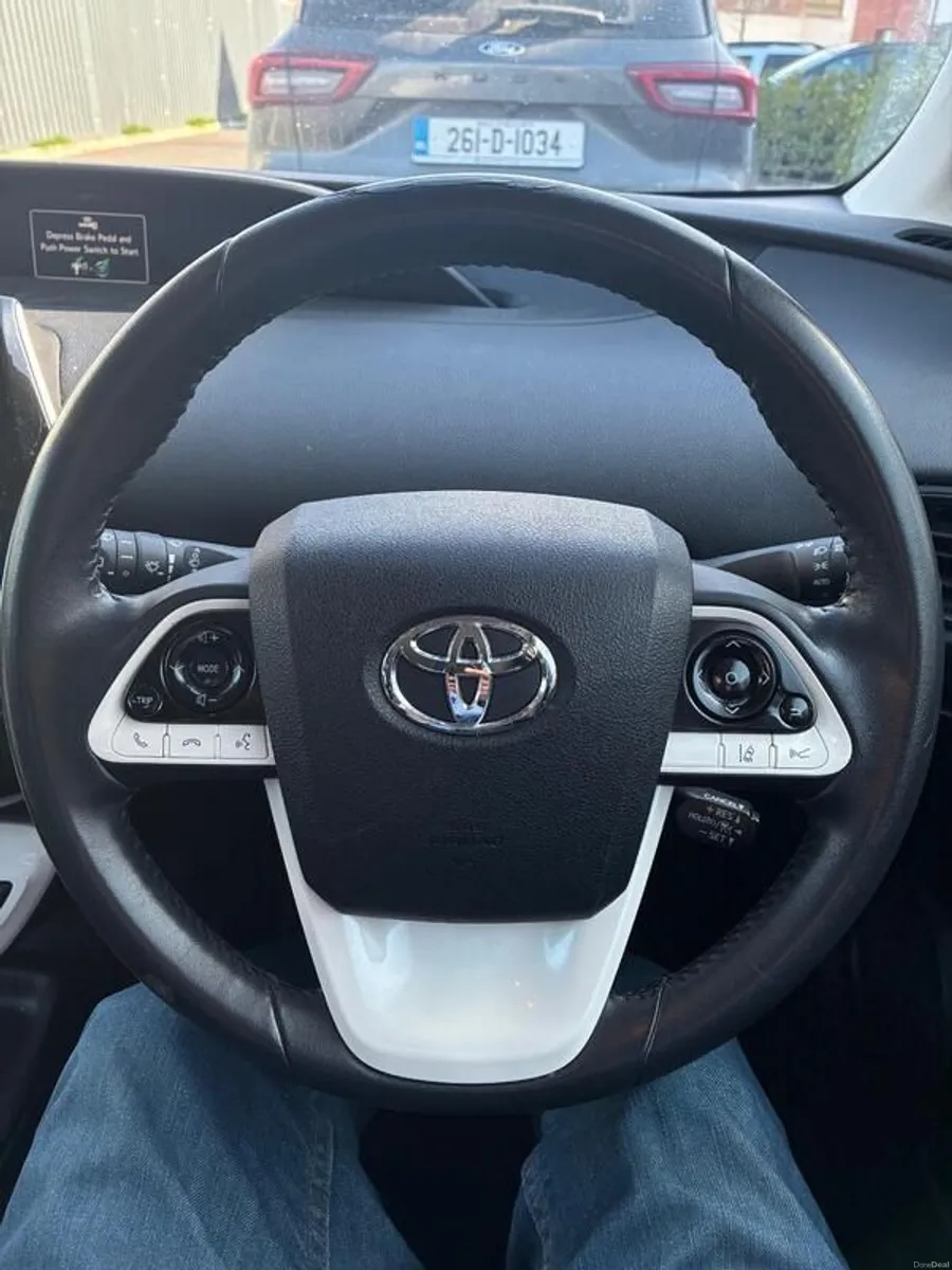 2017 Toyota Prius - Image 3