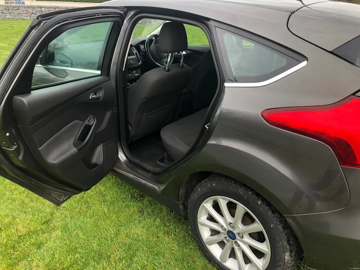 Ford Focus 2015 - Image 3
