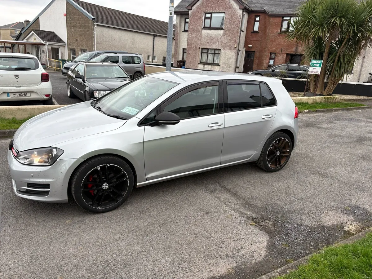 2014 Volkswagen Golf 1.2 Petrol - Image 2