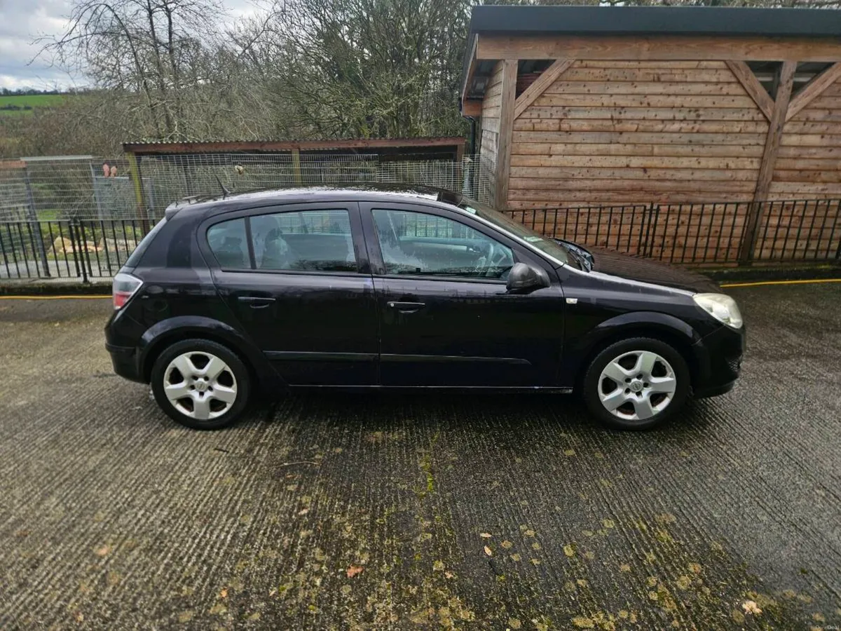 Opel Astra 1.4 Petrol - Image 3
