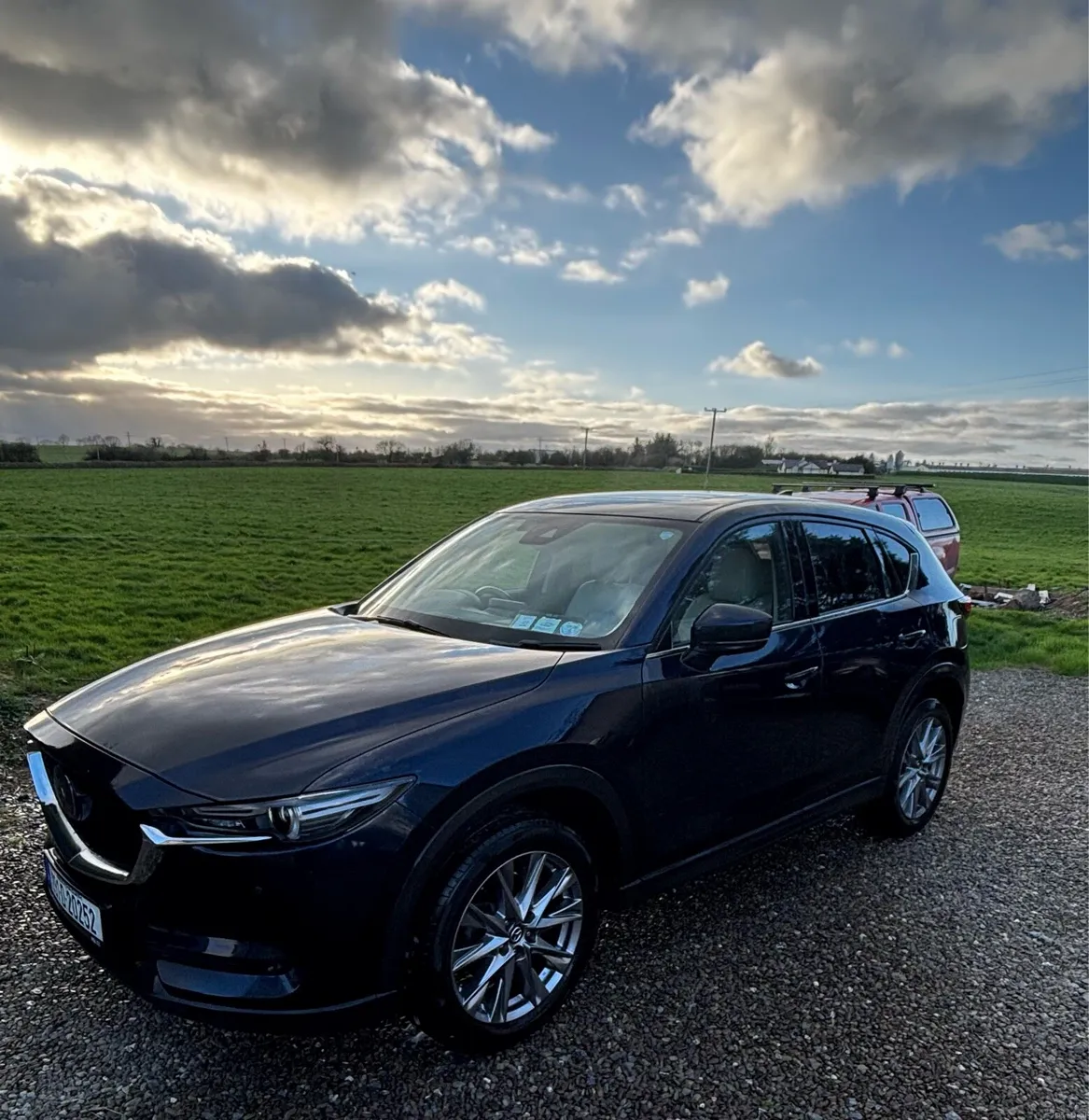2019 Mazda CX-5 Platinum - Image 1
