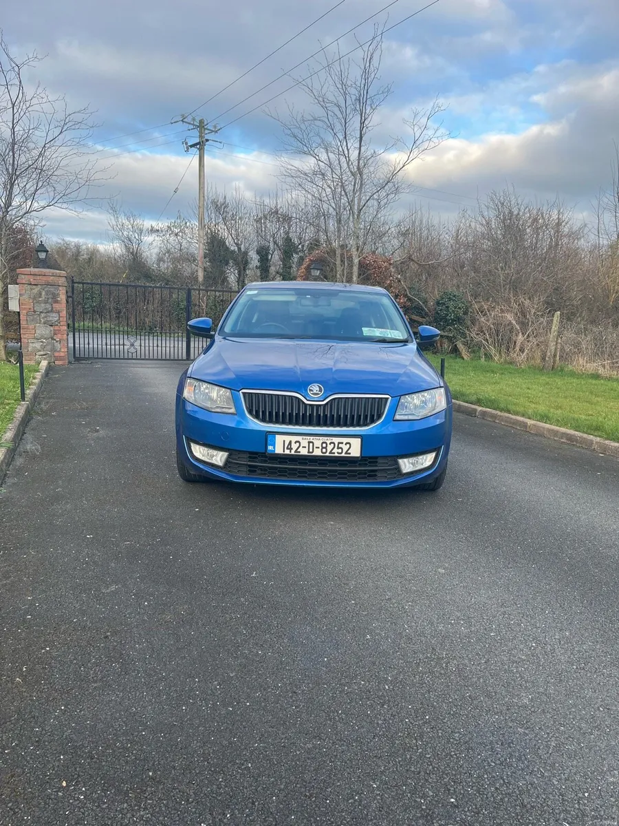 Skoda Octavia Elegance 1.6tdi 105hp - Image 3