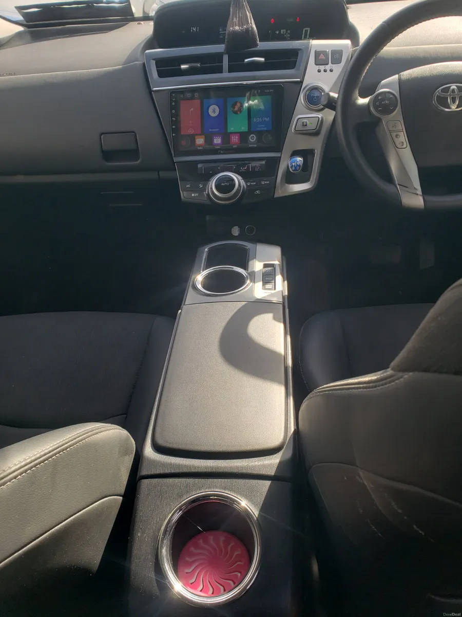 Toyota Prius 2017 - Image 4