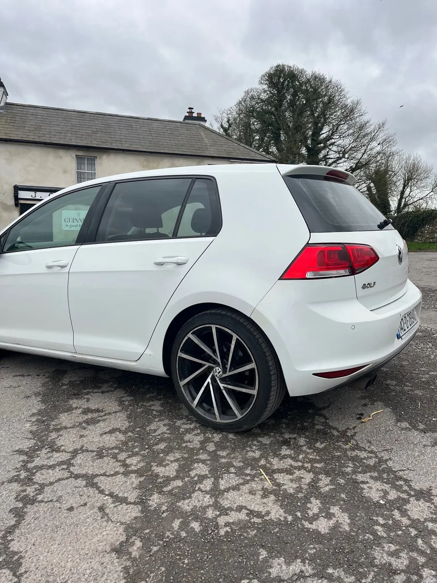 Volkswagen Golf 2014 - Image 4