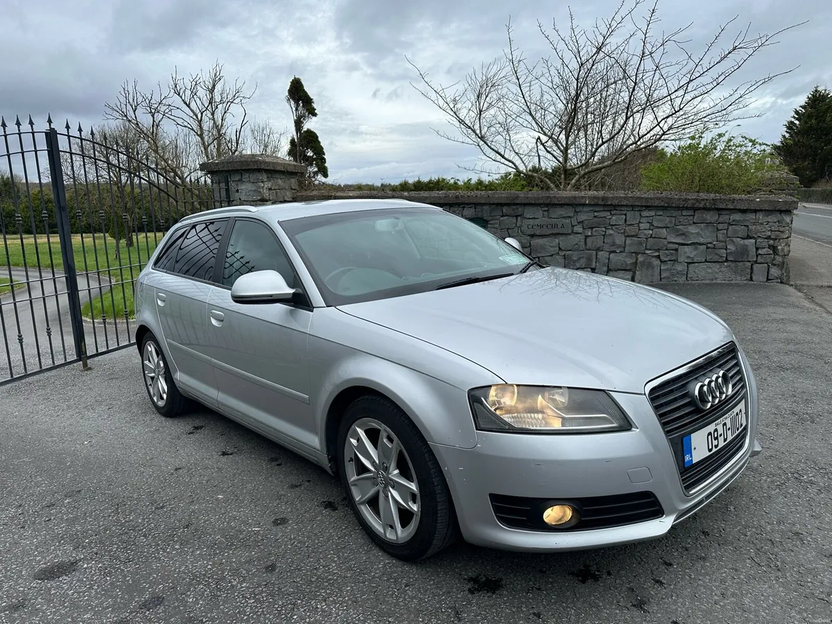 AUDI A3 SPORTBACK NCT&TAX - Image 3