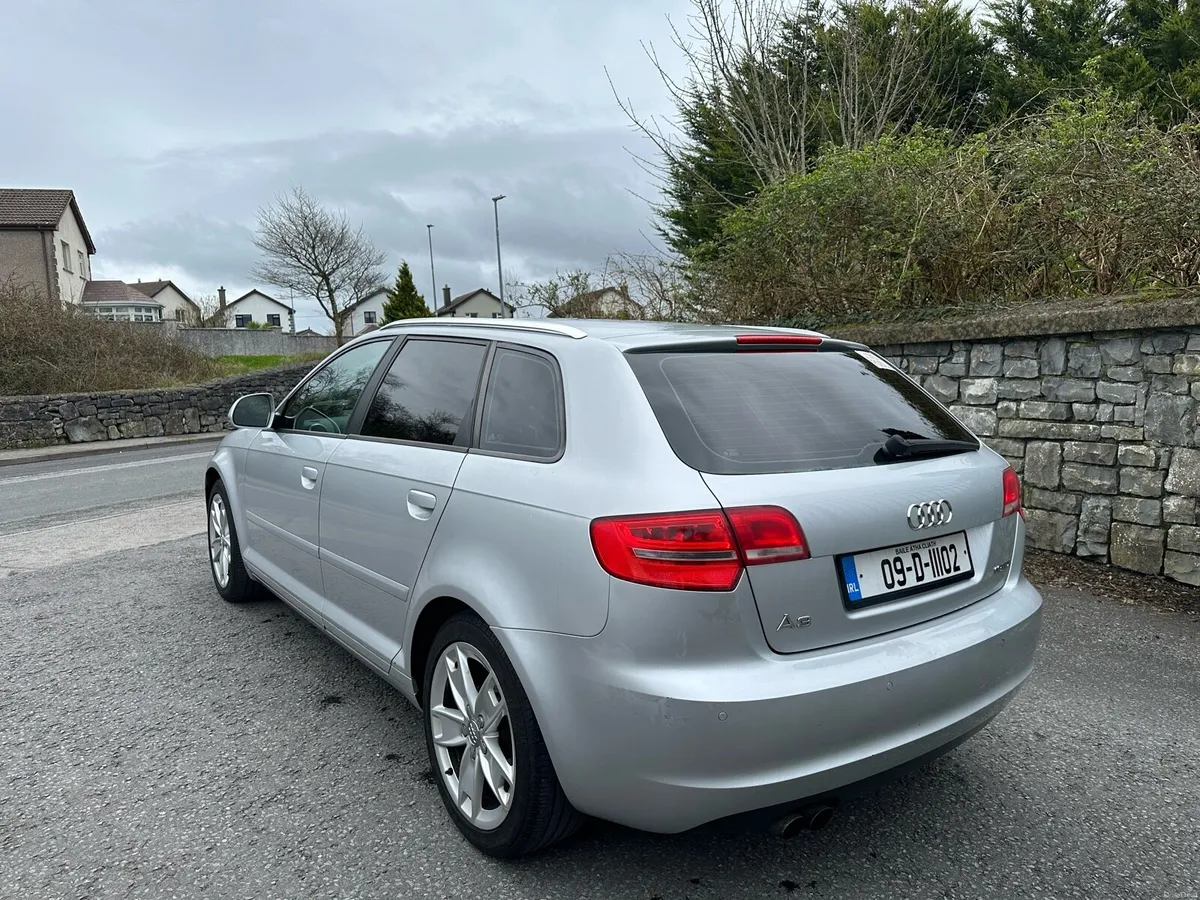 AUDI A3 SPORTBACK NCT&TAX - Image 4