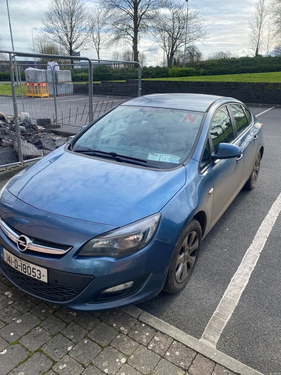 Opel Astra 2014 - Image 3