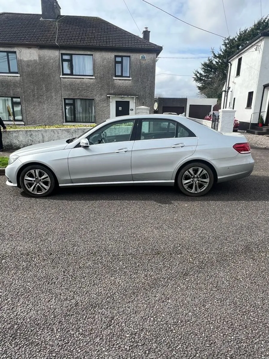 2014 Mercedes-benz E-class - Image 3
