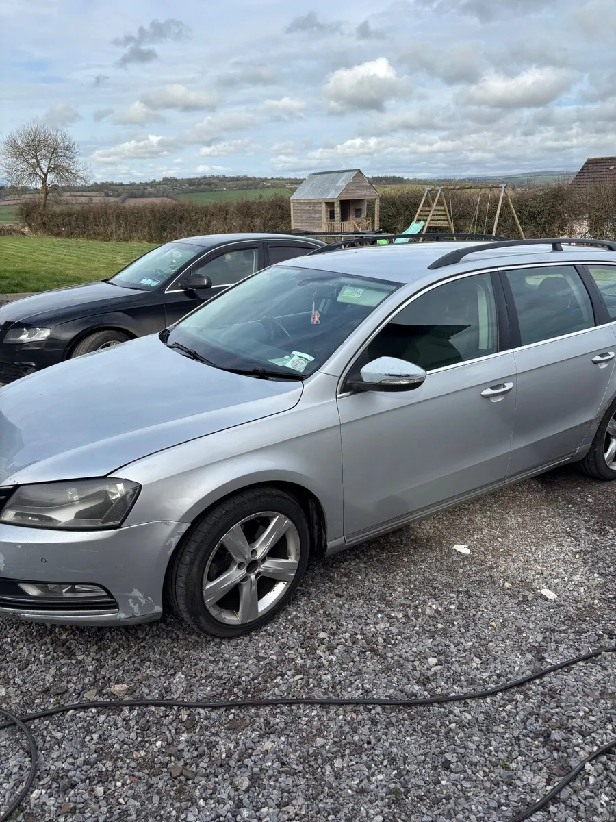 Volkswagen Passat 2012 - Image 1