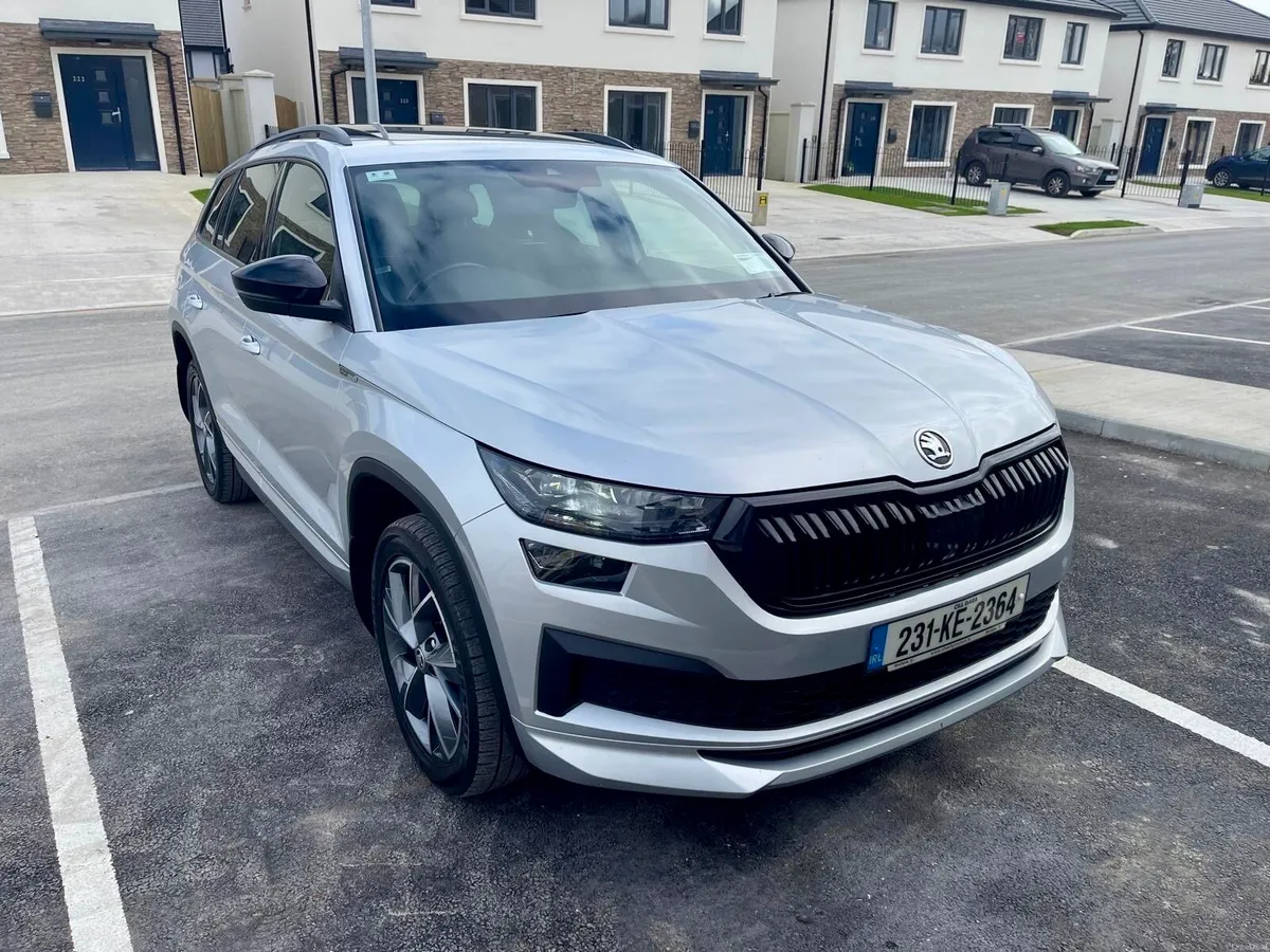 2023 Skoda Kodiaq Sportline DSG Automatic Pan Roof - Image 3