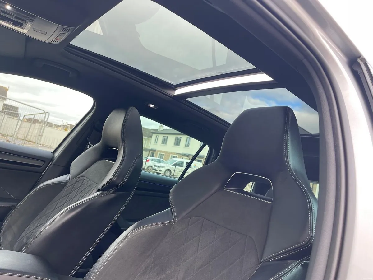 2023 Skoda Kodiaq Sportline DSG Automatic Pan Roof - Image 2