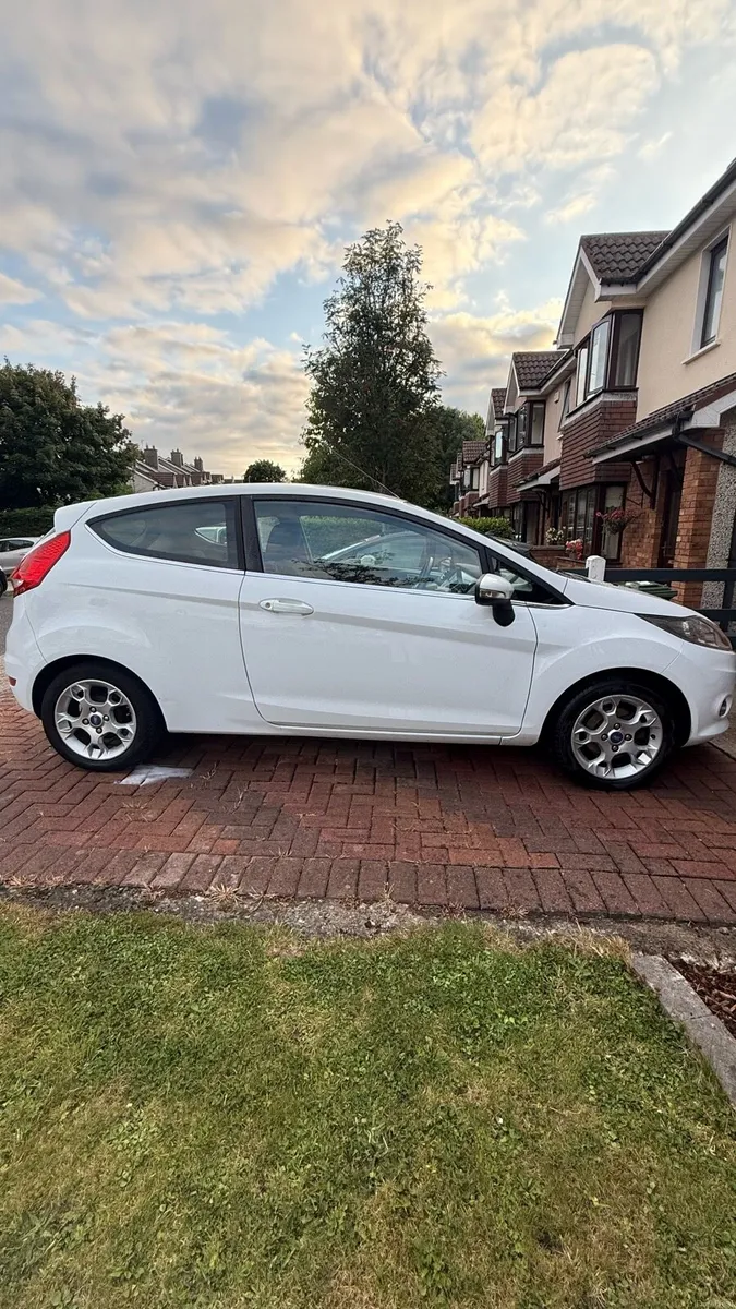 Ford Fiesta - Image 1