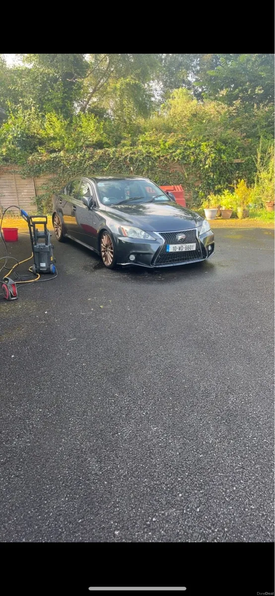 Lexus is220d f sport - Image 1