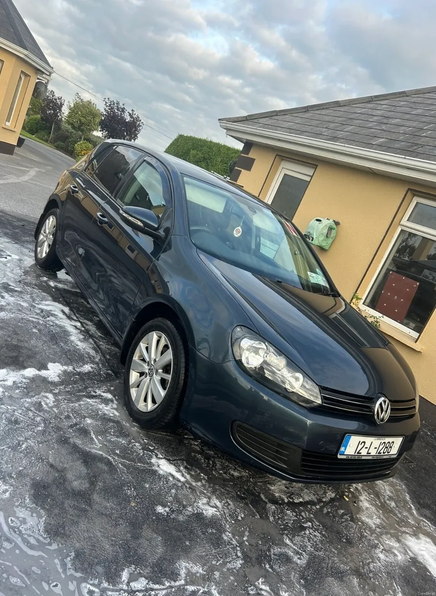 2012 Golf - Image 1