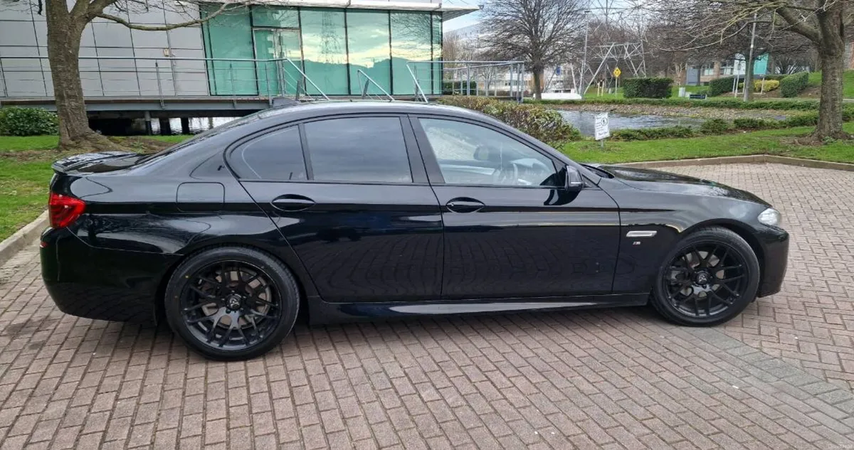 BMW 520D M-SPORT B47 low miles - Image 4
