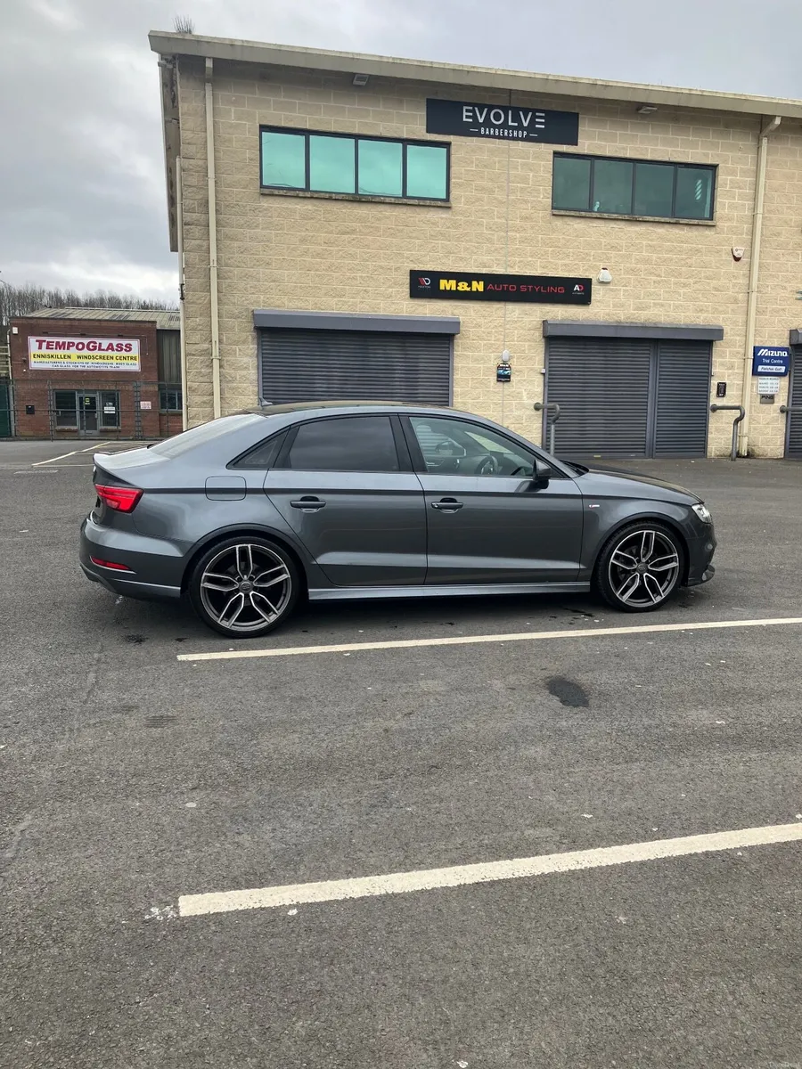 Audi A3 2018 - Image 3