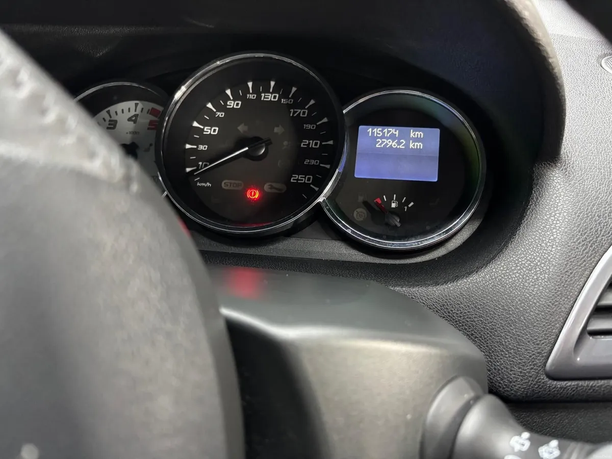 Renault Megane 2012 - Image 3