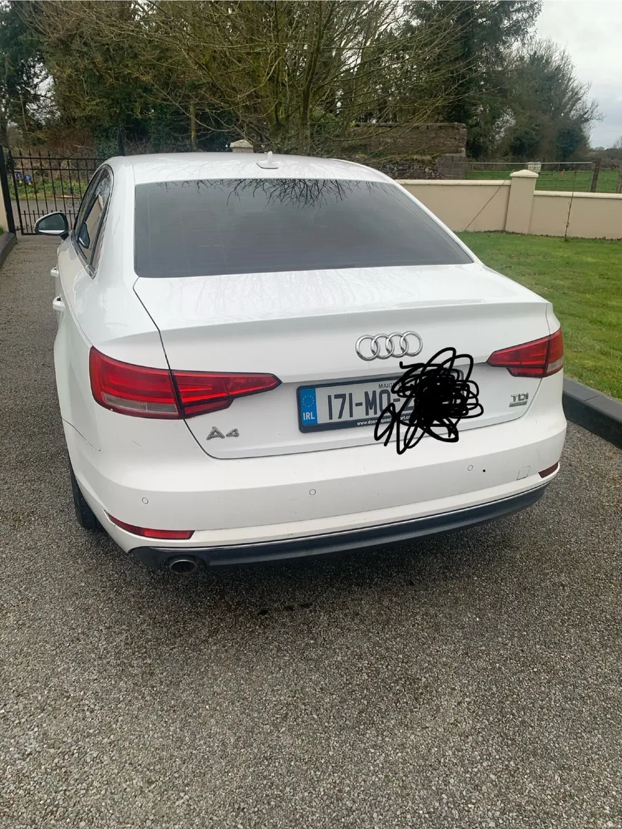 Audi A4 2017 - Image 2