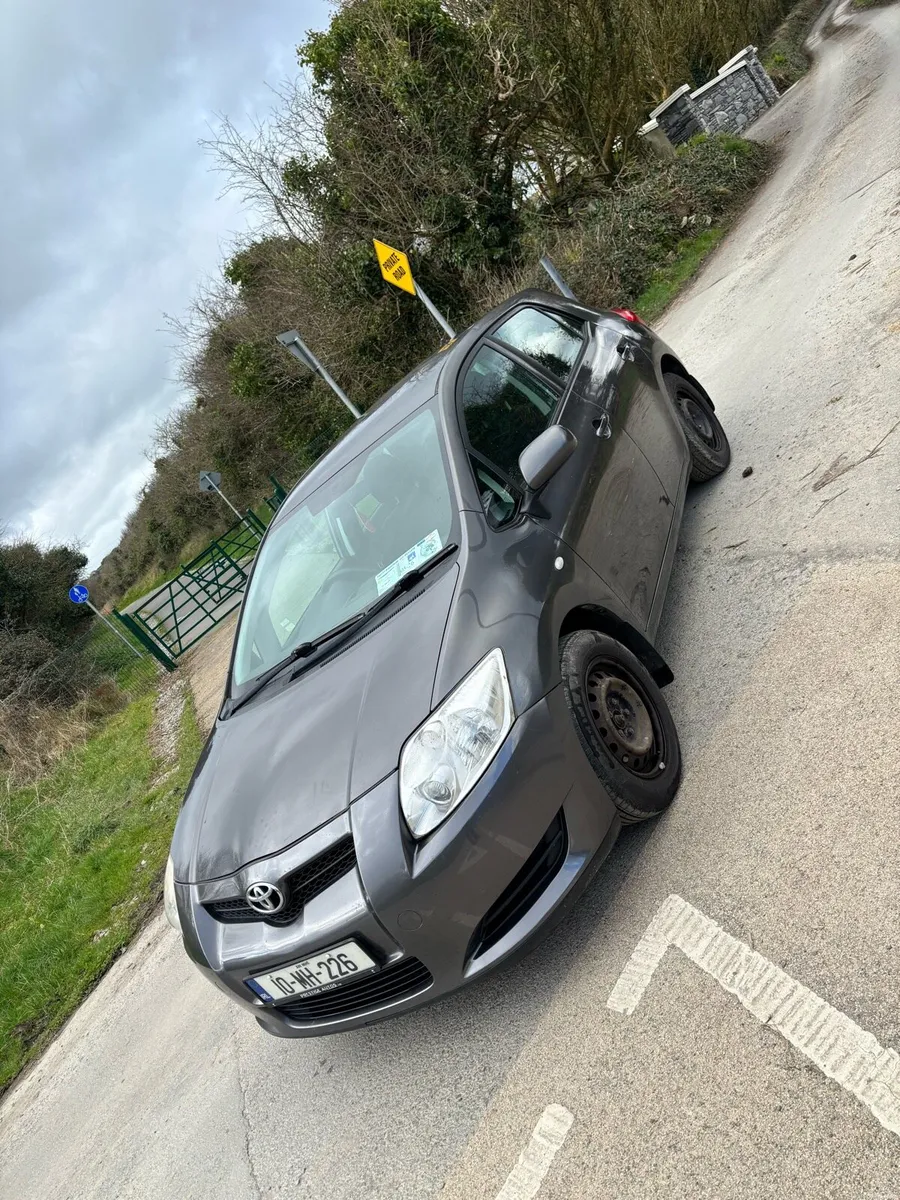 Toyota Auris - Image 2