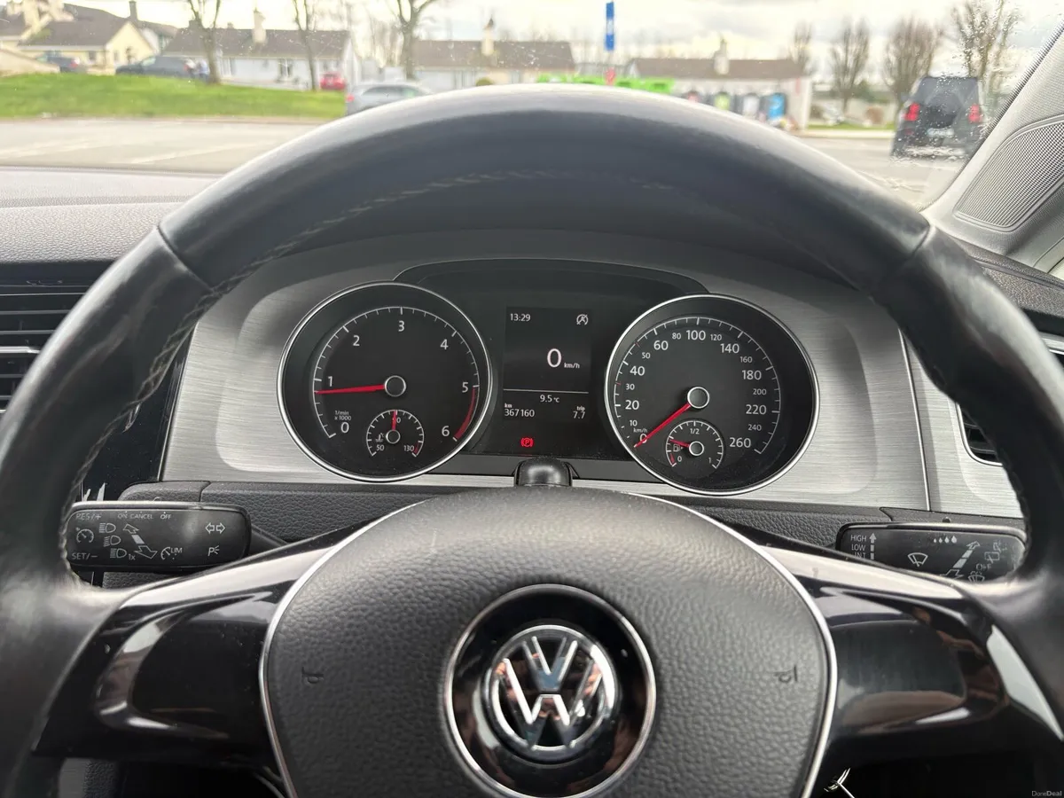 Volkswagen Golf Mk7, Led Lights, New NCT - Image 6