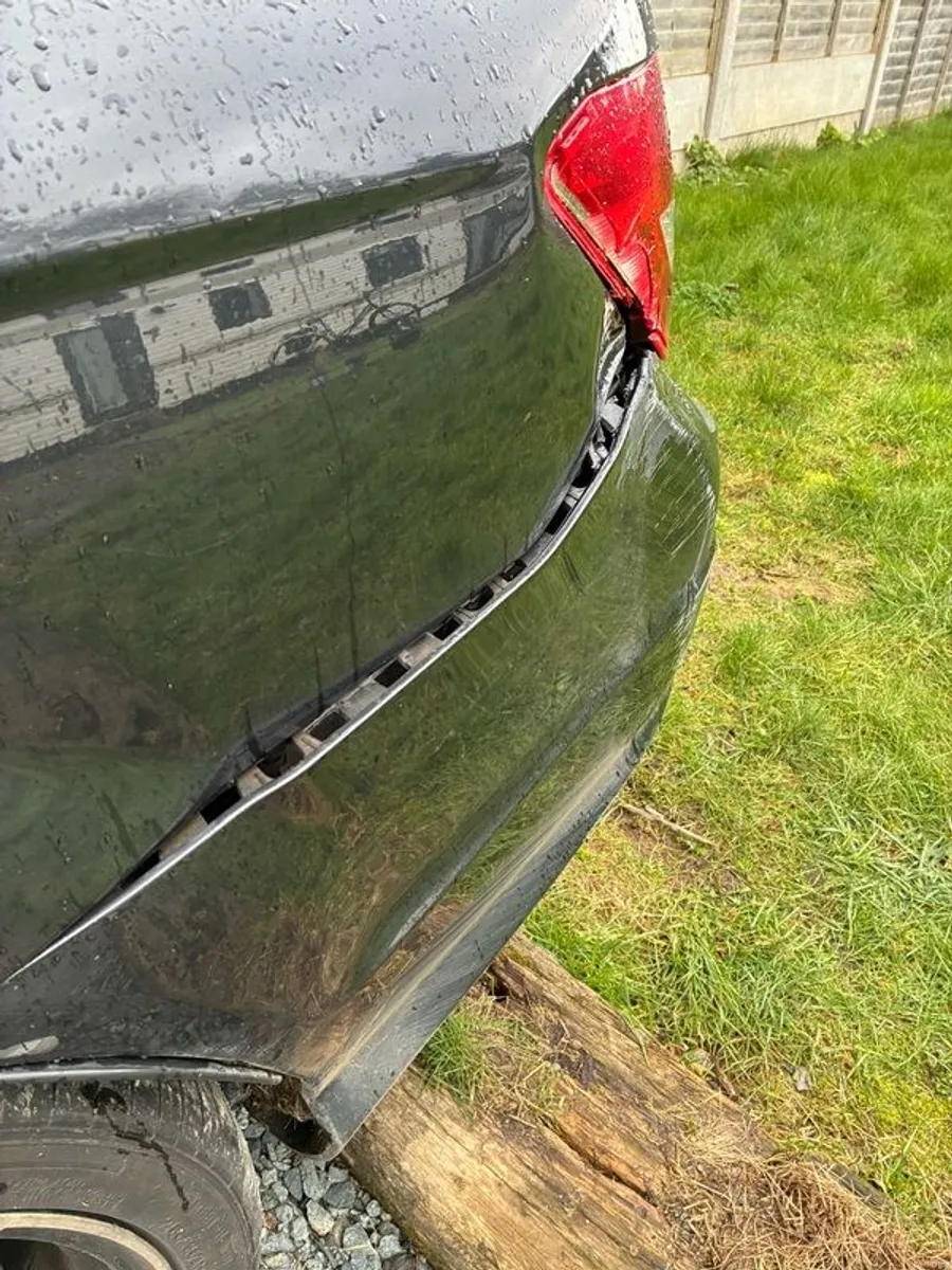 2012 Mercedes-benz C-class AMG - Image 3