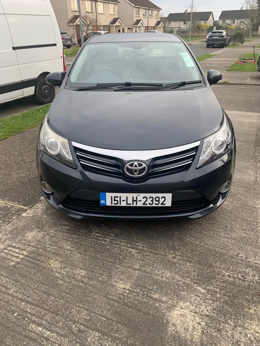 2015 Toyota avensis - Image 3