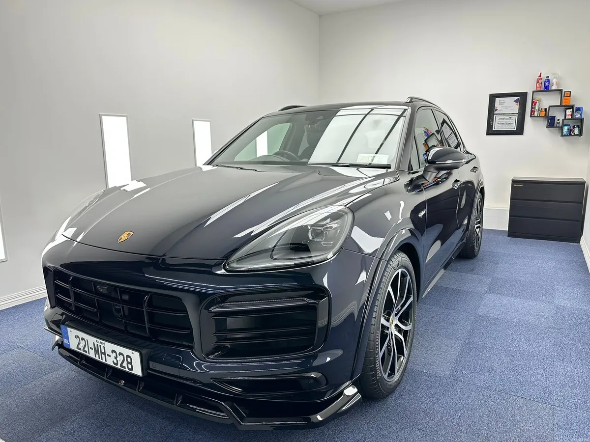 2022 Porshe cayenne 3.0 petrol hybrid 460bhp - Image 1
