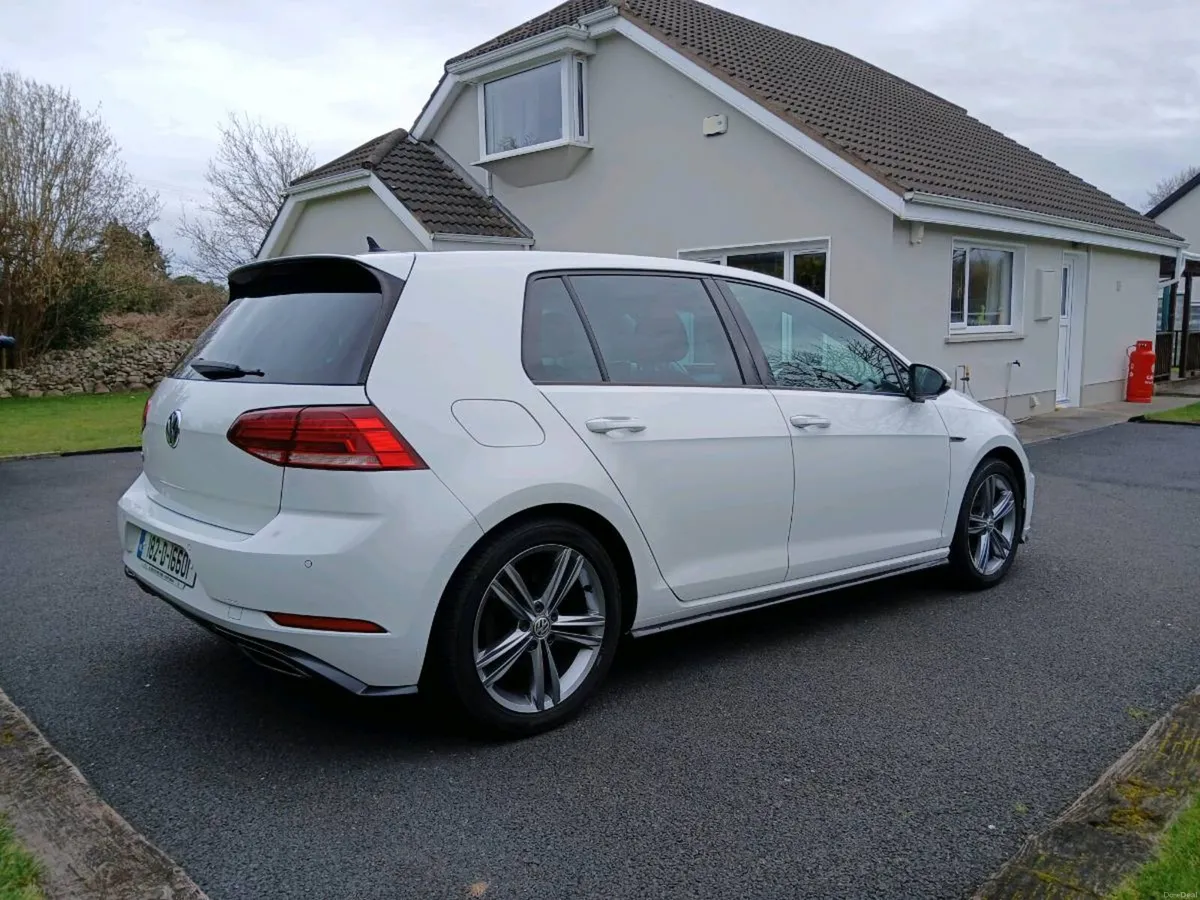Volkswagan Golf R-Line TSI 2018 - Image 3