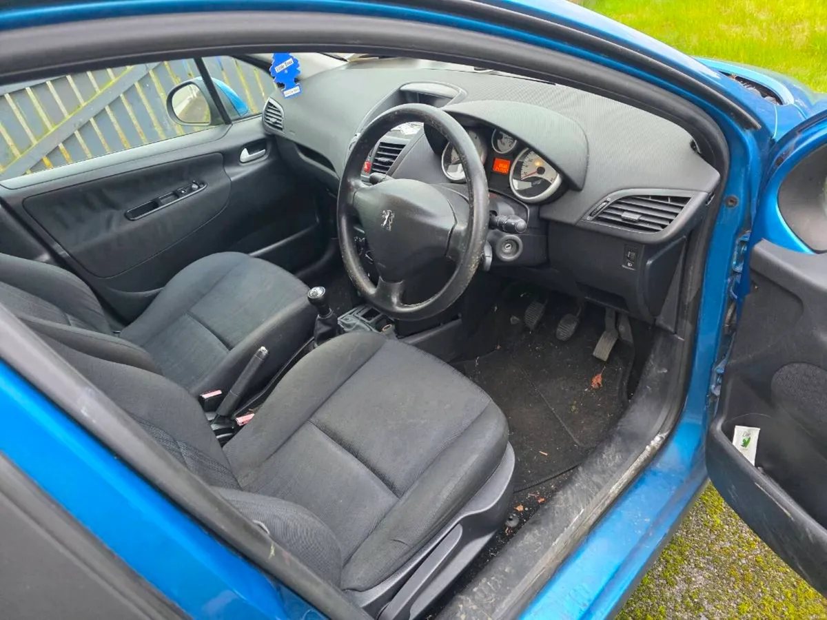 Peugeot 207 - Image 4