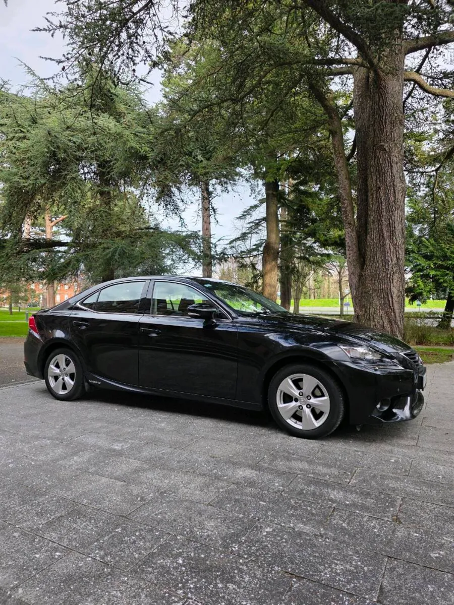 2016 Lexus is300h with new nct - Image 3