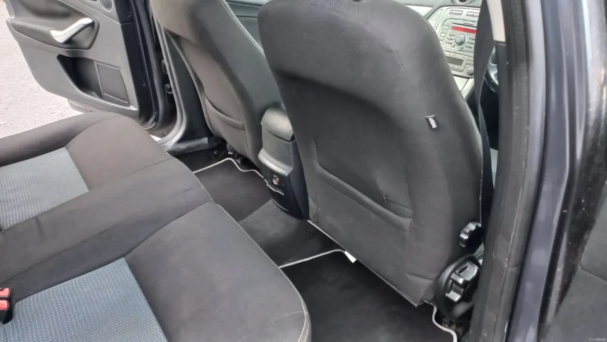 Ford Mondeo 2010 For Sale - Image 3