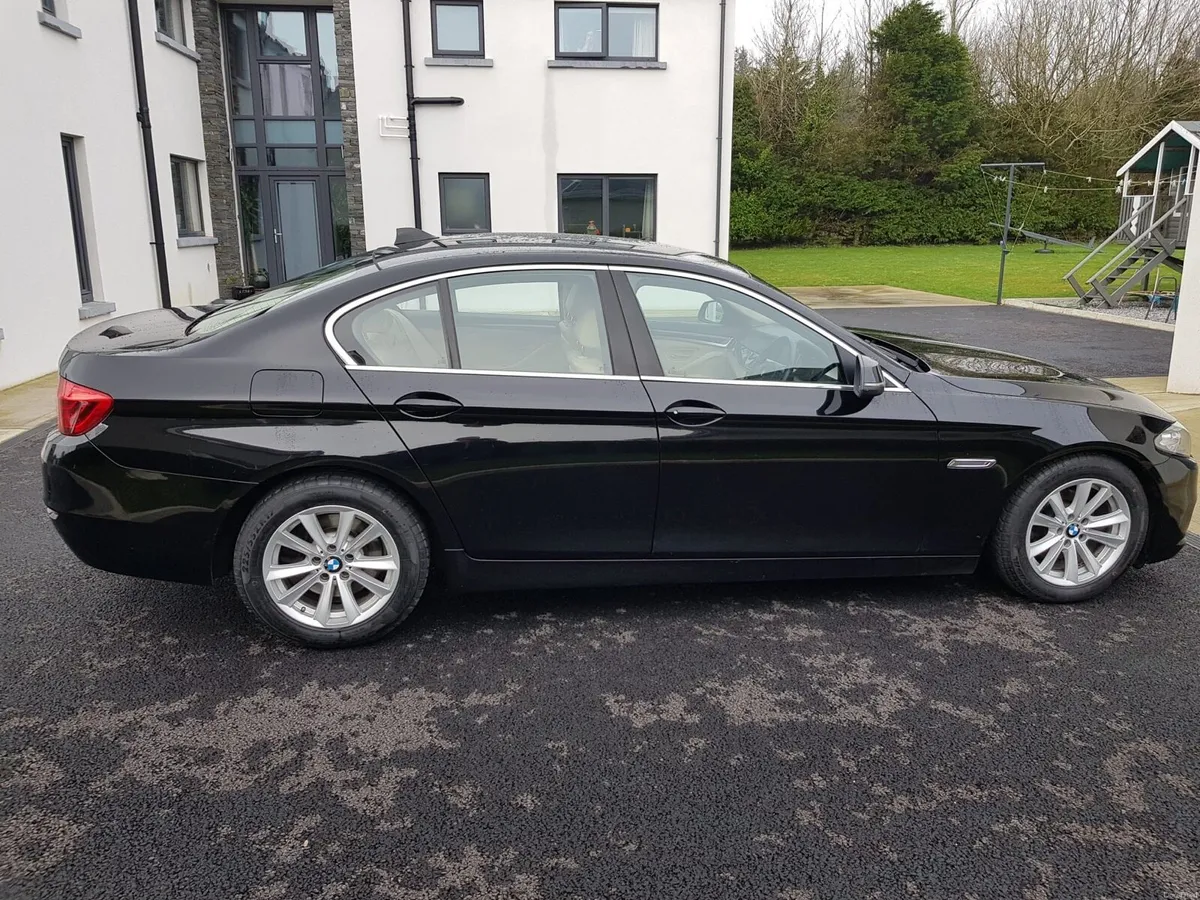 BMW 520D - Image 2