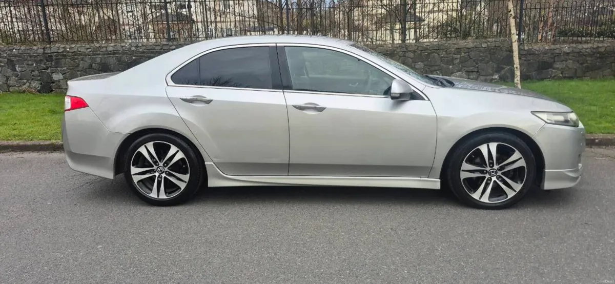 Honda accord Ex Gt  new nct and taxed - Image 2