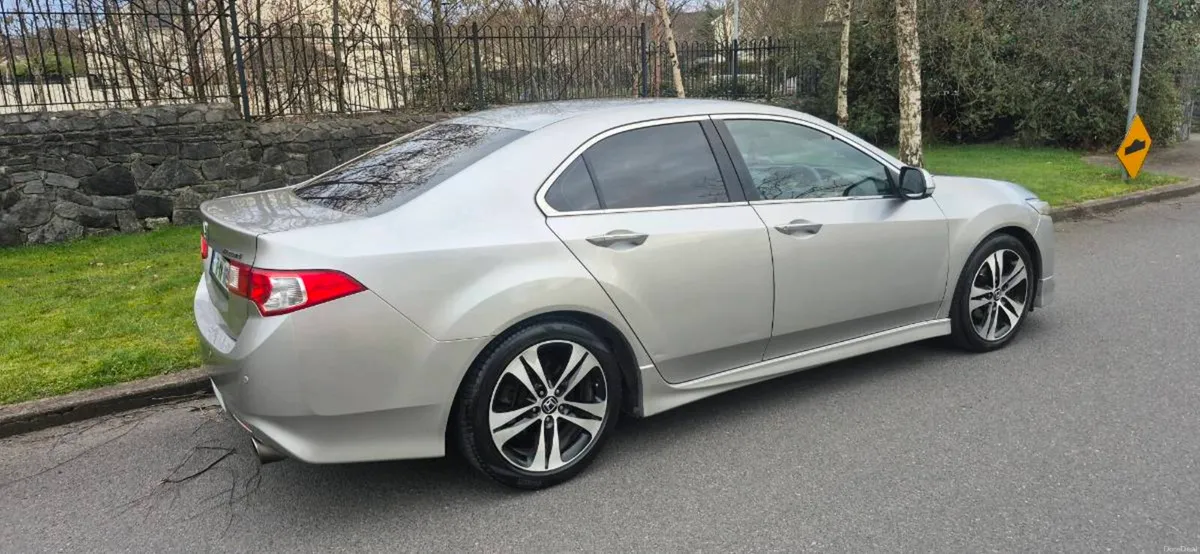 Honda accord Ex Gt  new nct and taxed - Image 3