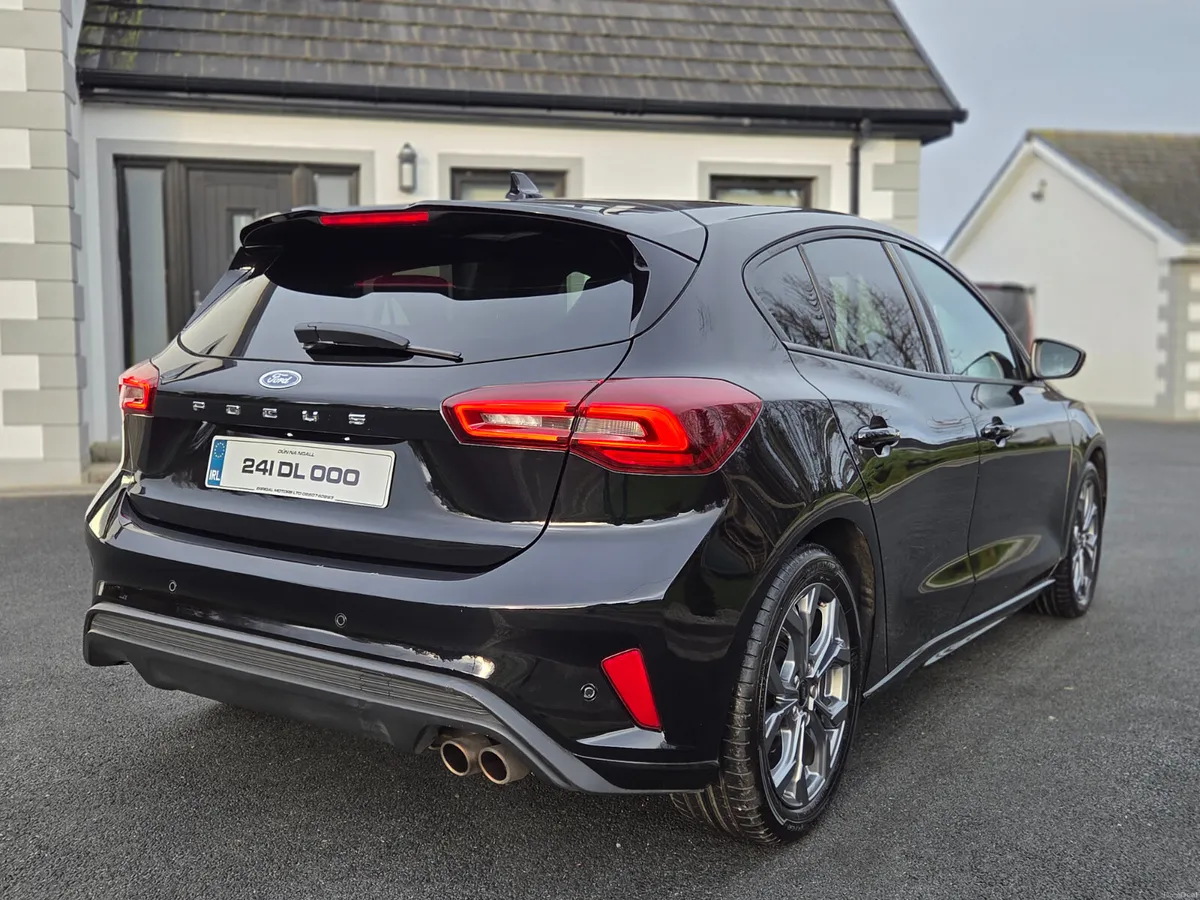 2024 FORD FOCUS 1.0LTR PETROL HYBRID 125BHP - Image 5