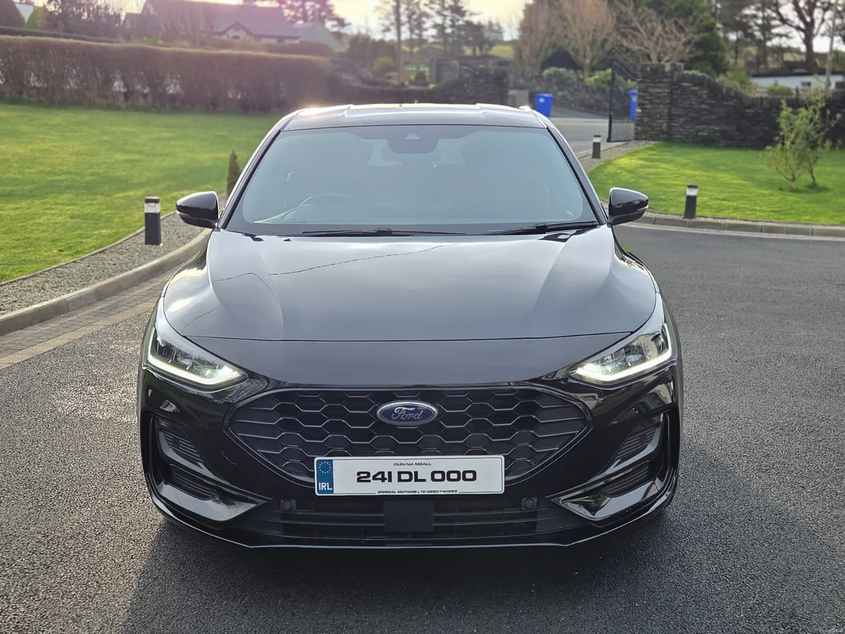2024 FORD FOCUS 1.0LTR PETROL HYBRID 125BHP - Image 3