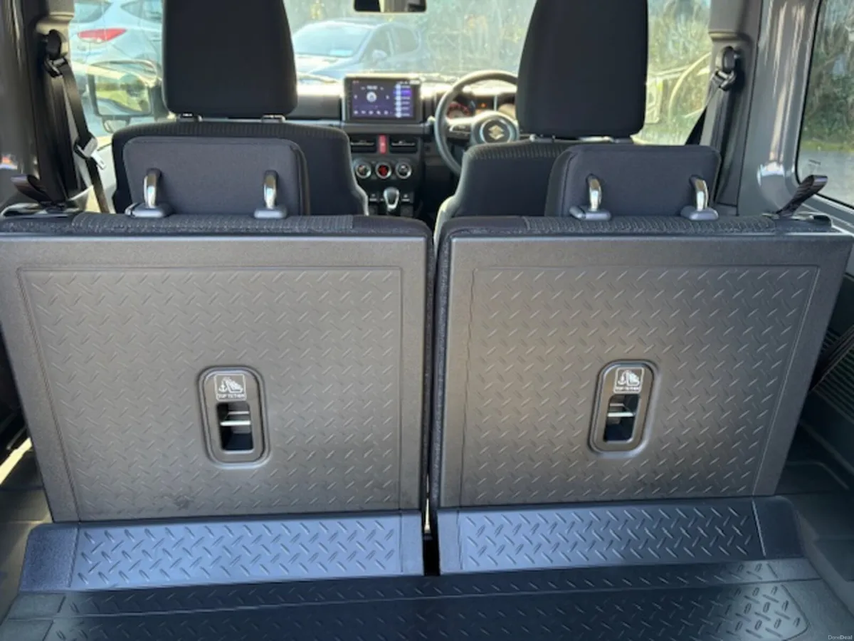 Suzuki Jimny 2024 - Image 4