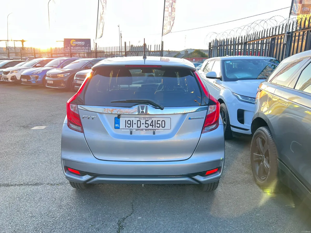 2019 Honda Fit 1.5 Hybrid - Image 6