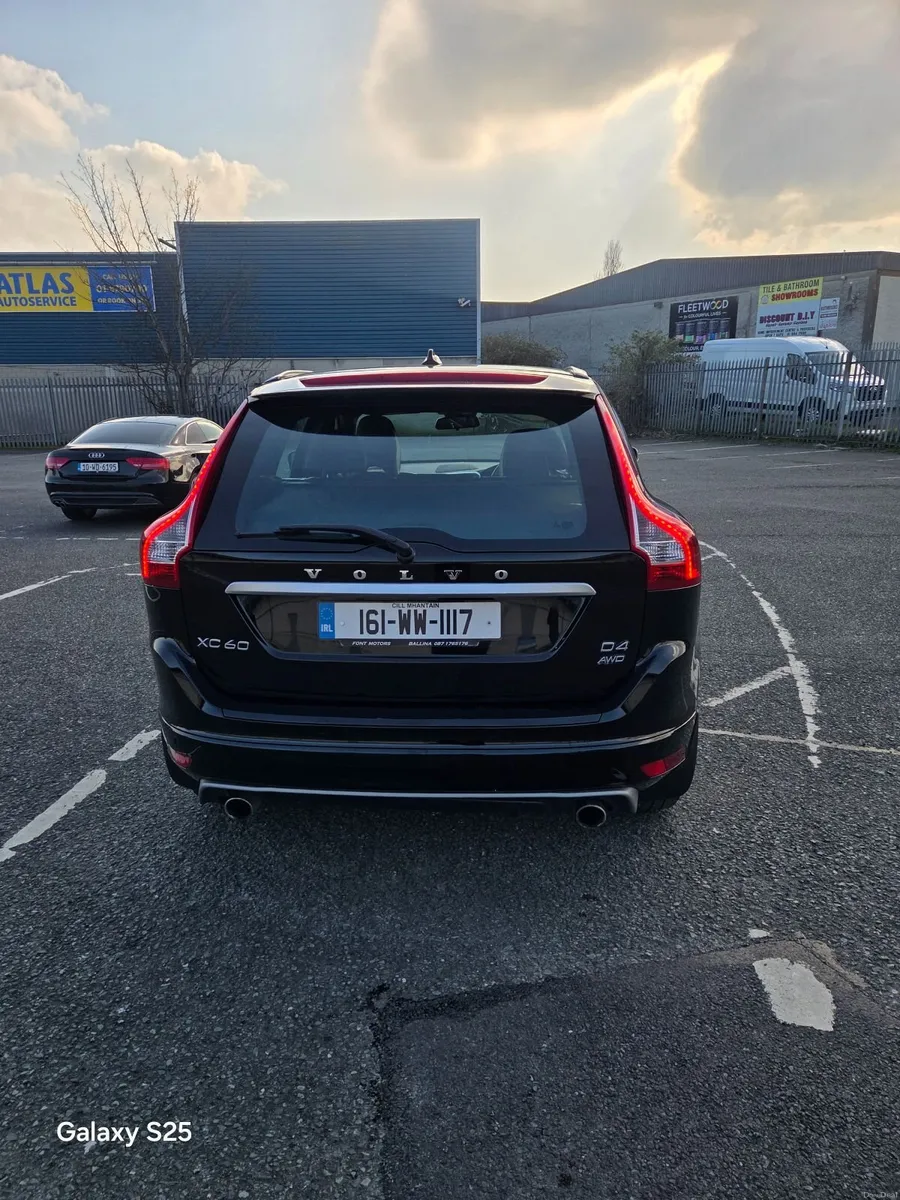 Volvo XC60 2016 - Image 3