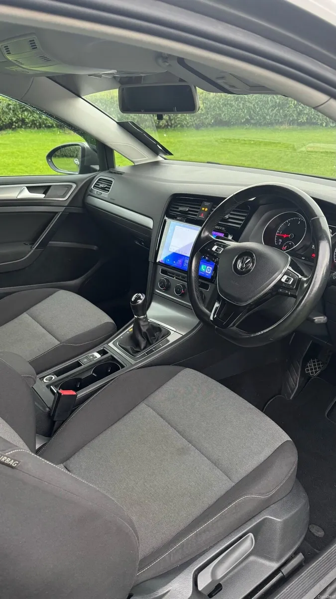 2017 Volkswagen Golf 1.6 TDI - Image 3