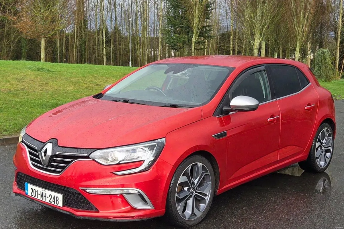 Renault Megane 2020 - Image 1