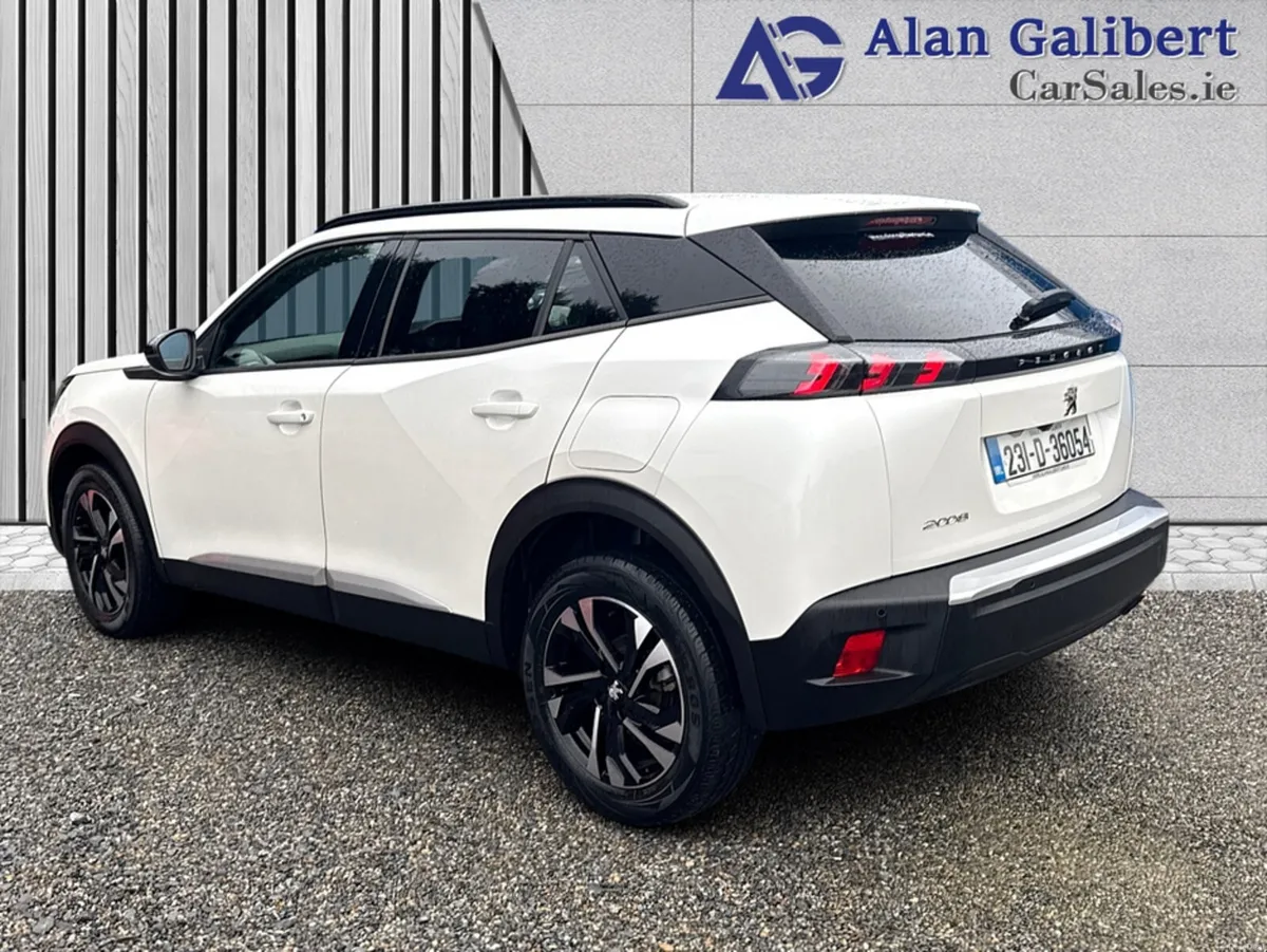 Peugeot 2008 ALLURE 1.2 Petrol New Model - Image 2
