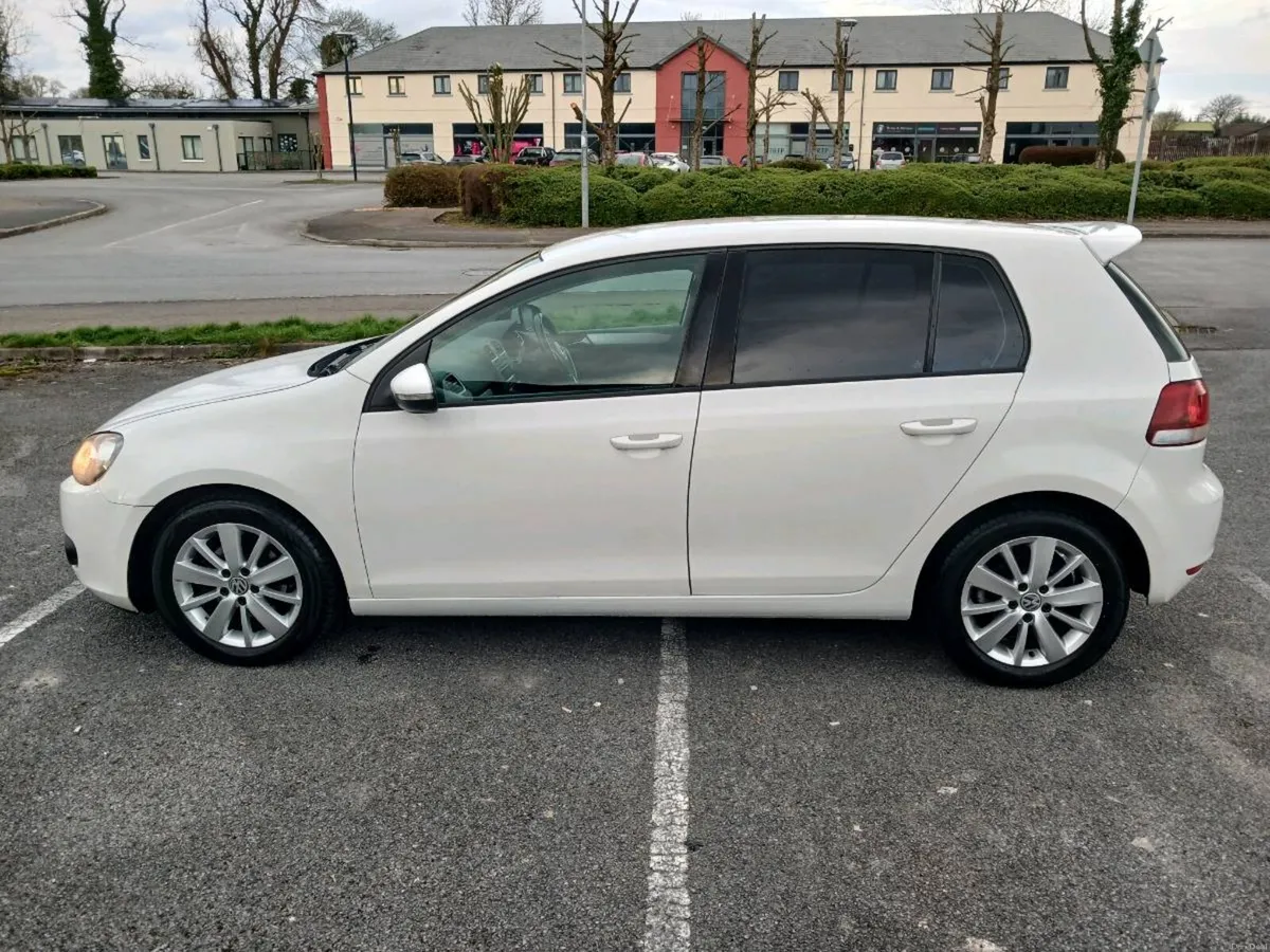 VW Golf - Image 2