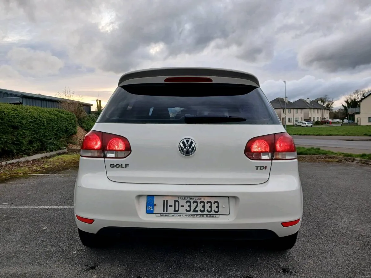 VW Golf - Image 4