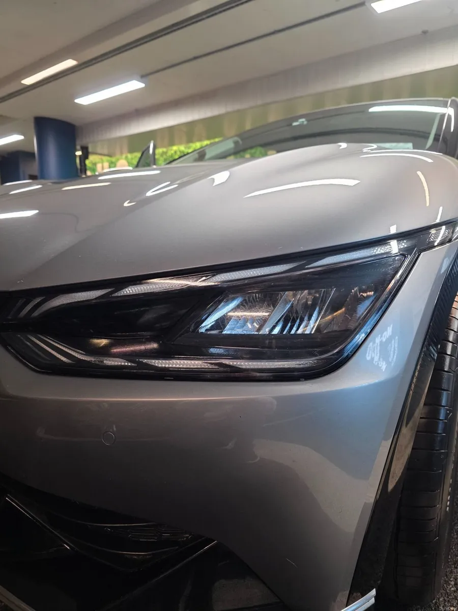 Kia EV6 2022, Fresh 2 Years NCT, Full KIA service - Image 3